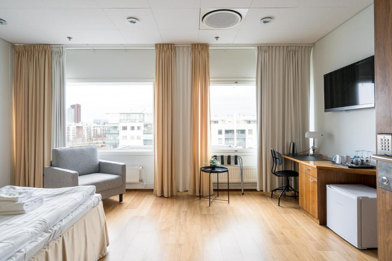 Hiisi Hotel Helsinki Jaetkaesaari Zewnętrze zdjęcie